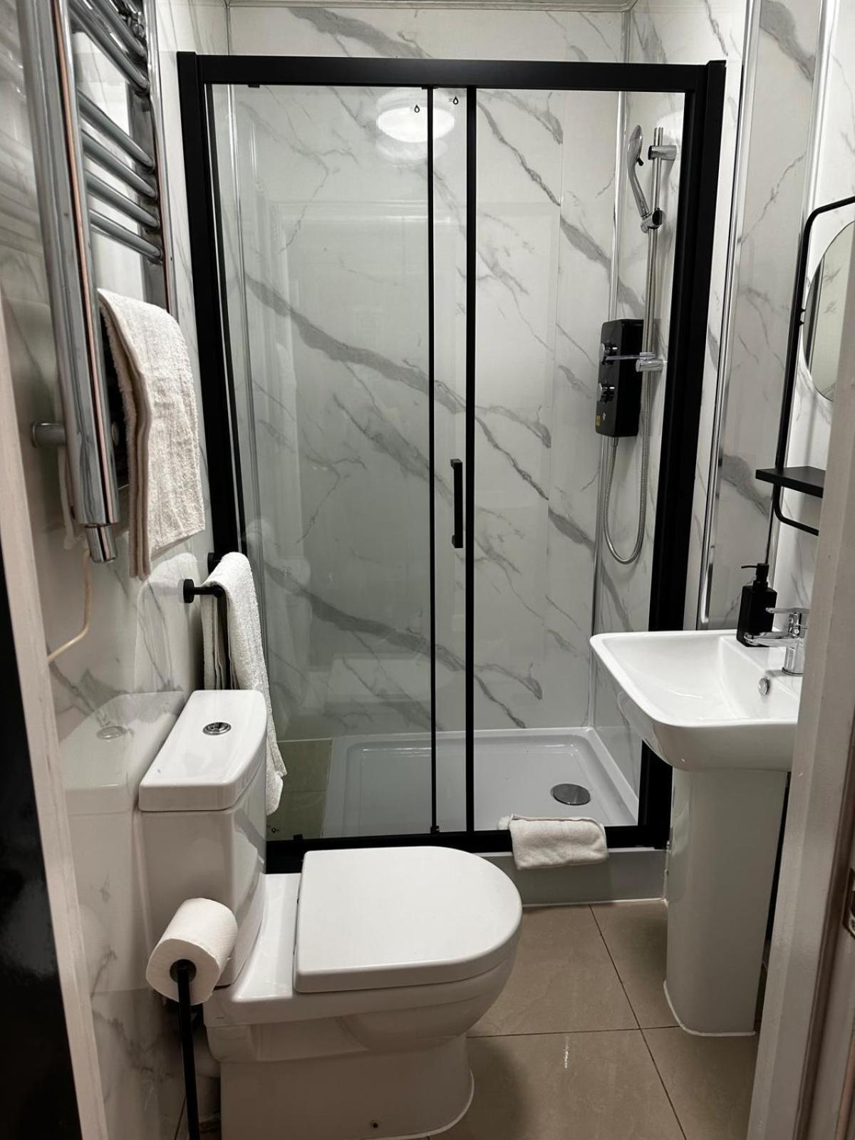Fb2-Fantastic Basement Studio Good For 3 Near Hyde Park 伦敦 外观 照片